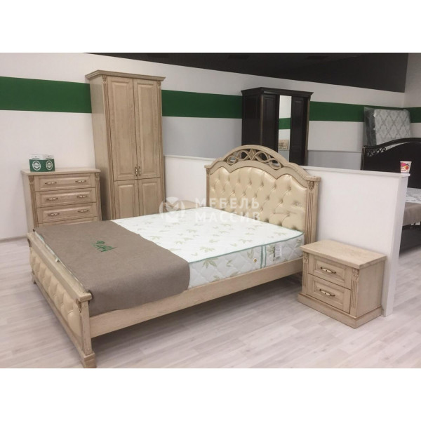 Спальный гарнитур Камила
